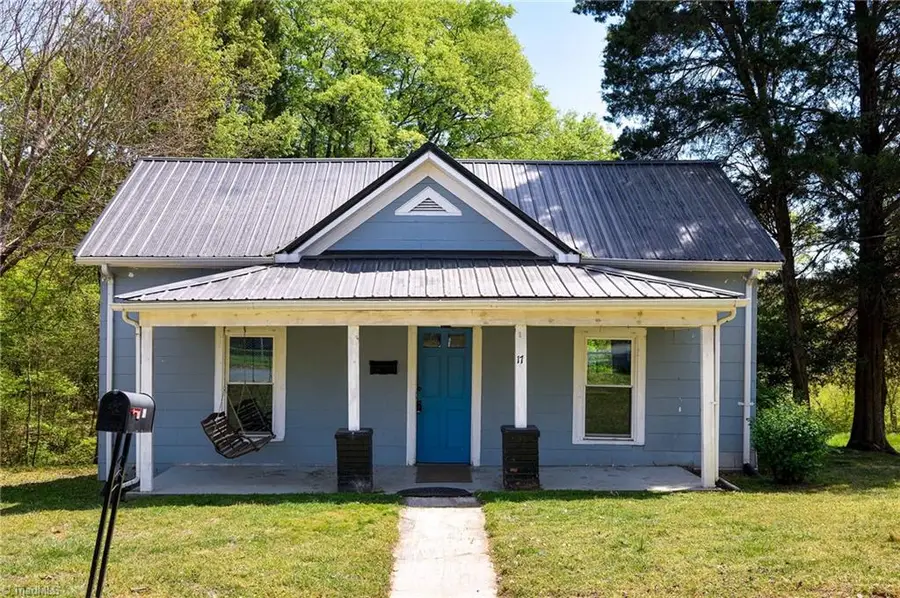 17 Hackney Street, Lexington, NC 27292 - #3