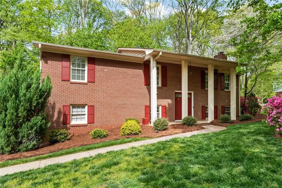 2070 Duckworth Court, Winston Salem, NC 27106 - #2