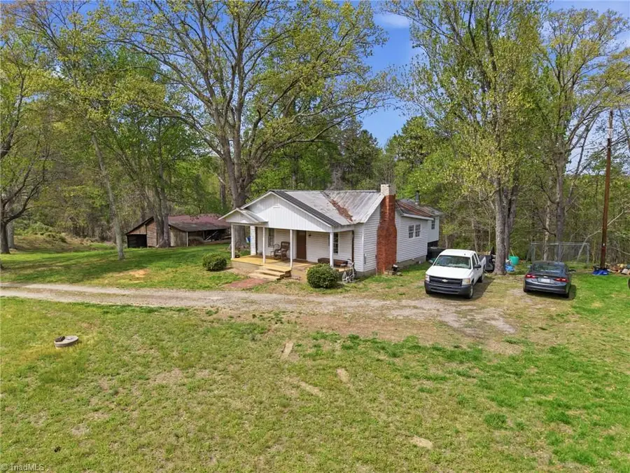 1327 Spainhour Mill Road, Pinnacle, NC 27043 - #2