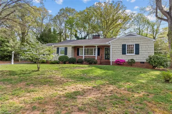 737 Hertford Road, Winston-Salem, NC 27104