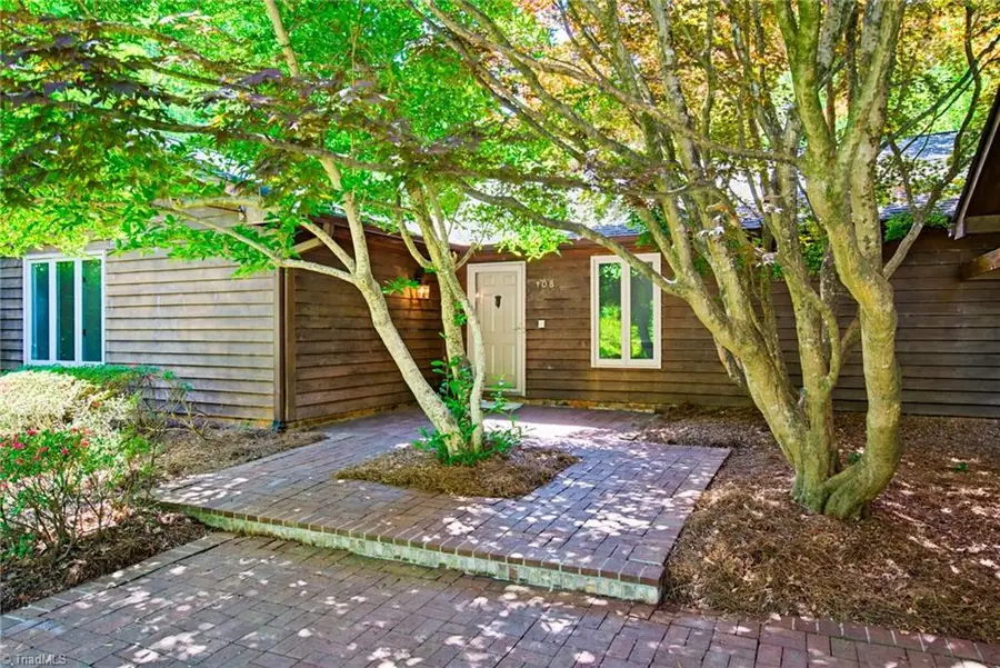 108 Wilchester Lane, Kernersville, NC 27284 - #3