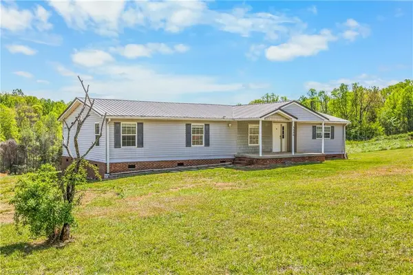 5896 Graham Farm Road, Winston-Salem, NC 27105