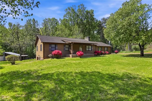 1848 Tower Road, Boonville, NC 27011