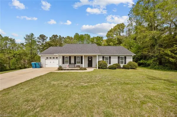 880 Garner Street, Mocksville, NC 27028