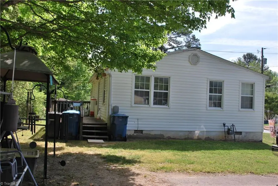 365 Duke Street, Mocksville, NC 27028 - #2