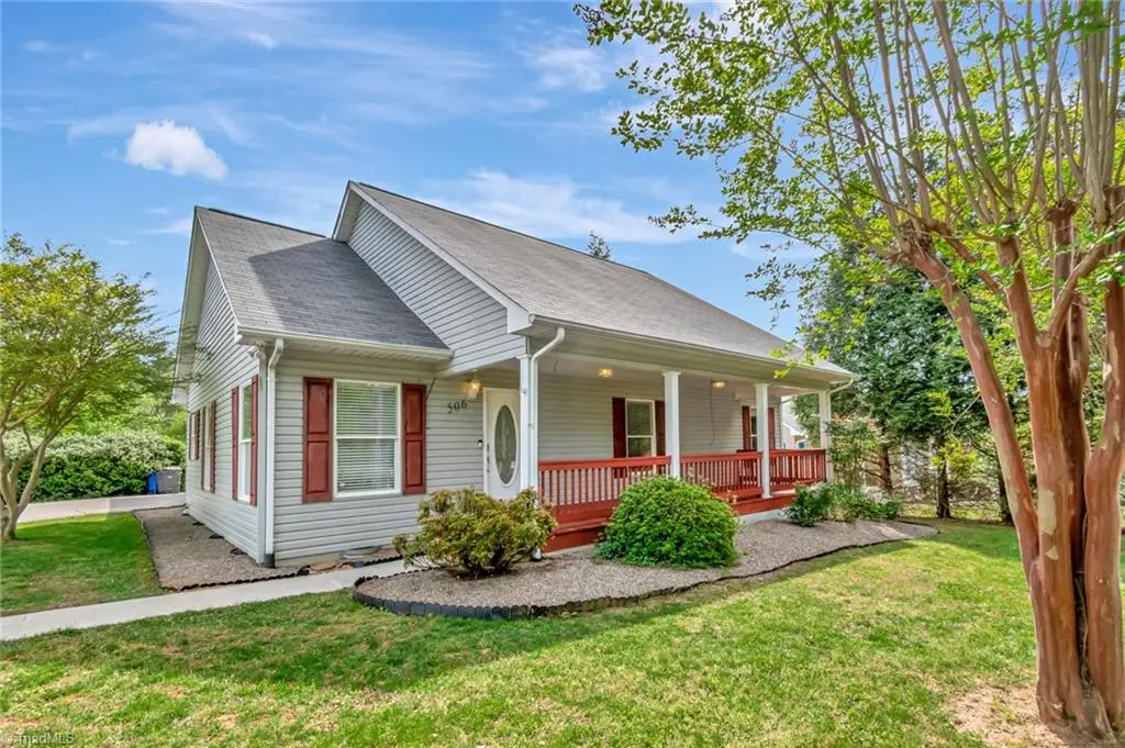 506 S Spruce Street, Wilkesboro, NC 28697 - #1