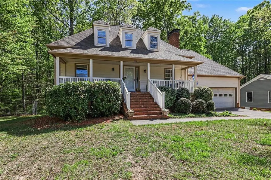 206 Conrad Circle, Lewisville, NC 27023 - #2