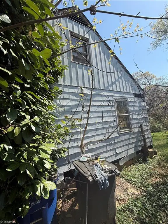 1860 Kentucky Avenue, Winston Salem, NC 27101 - #2