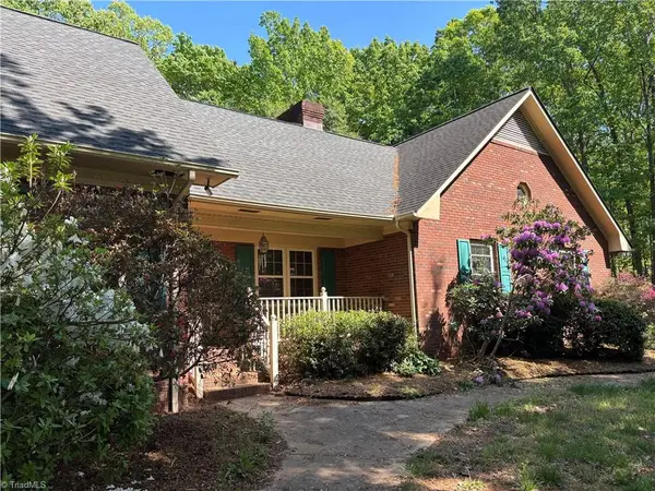 421 Inwood Road, Asheboro, NC 27205