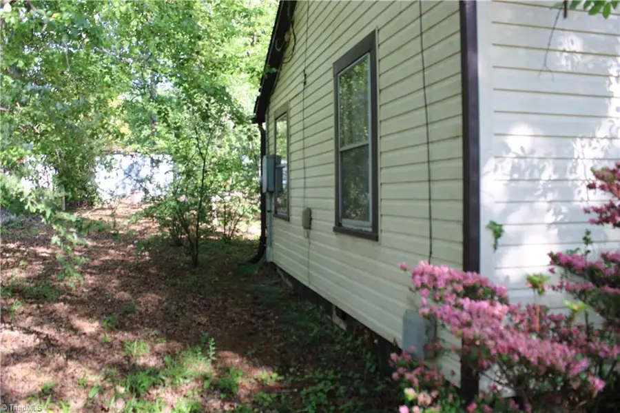 1913 Fairfax Road, Greensboro, NC 27407 - #2