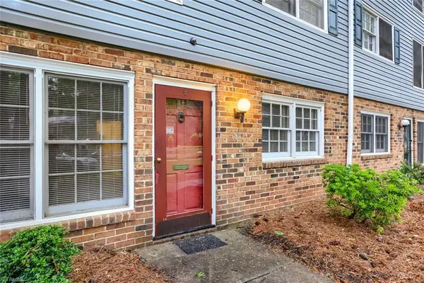 611 Gunston Court #B, Winston-Salem, NC 27106