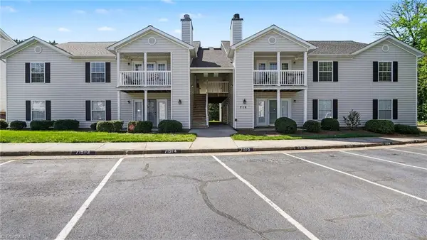 7151 Friendly Avenue #H, Greensboro, NC 27410
