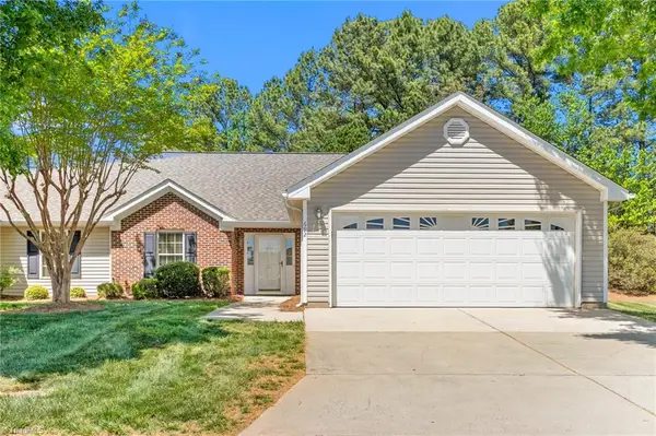 692 Huntingdon Street, Elon, NC 27244