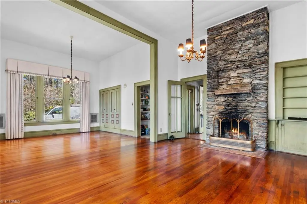 334 Chestnut Circle, Blowing Rock, NC 28605 - #1