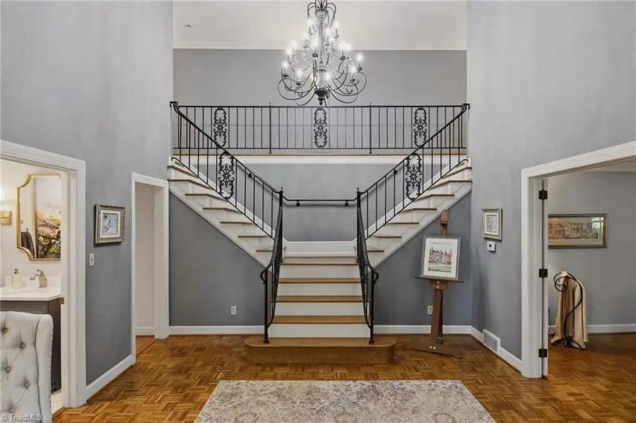 2862 Robinhood Road, Winston Salem, NC 27106 - #2