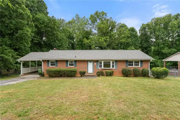 115 Vista Way Drive, Kernersville, NC 27284