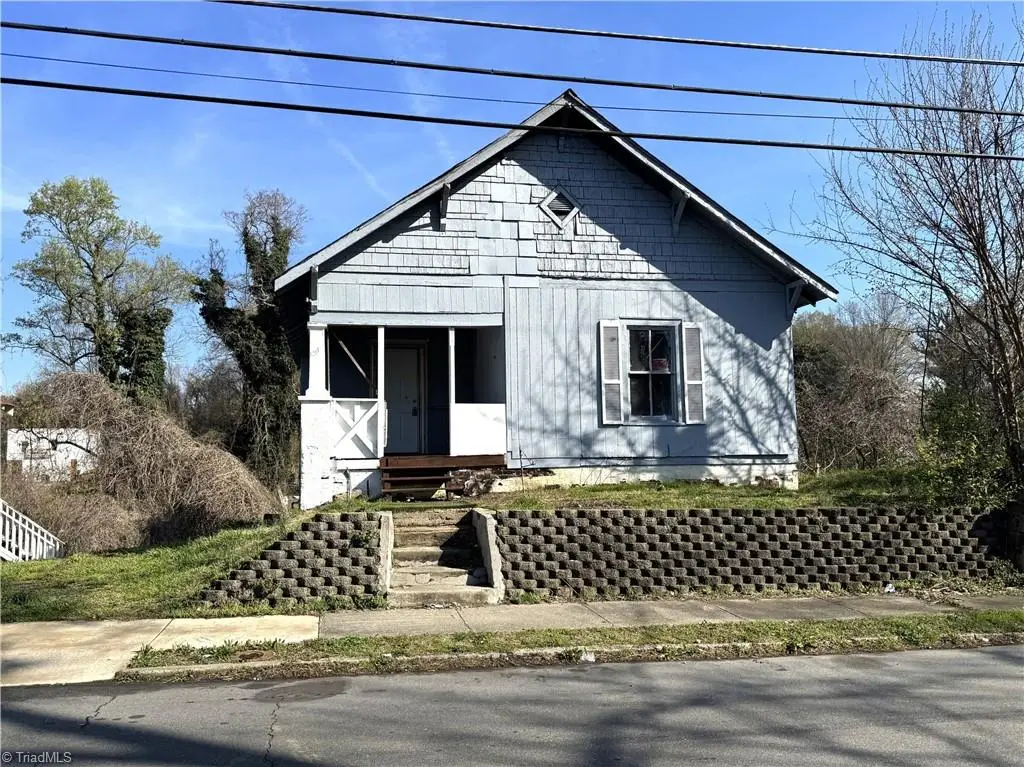 1211 NE 22nd Street, Winston Salem, NC 27105 - #1
