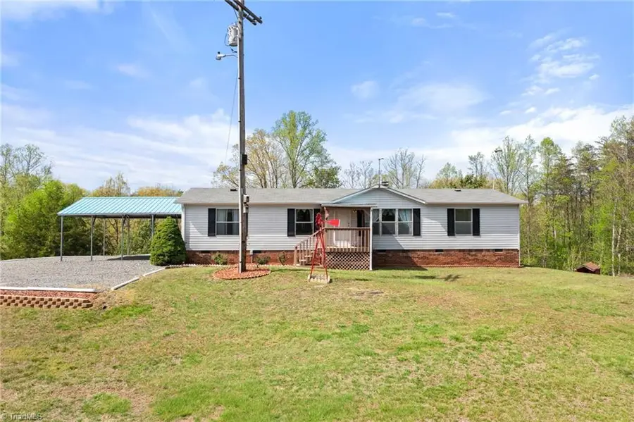 1747 Lynchburg Road, Westfield, NC 27053 - #2