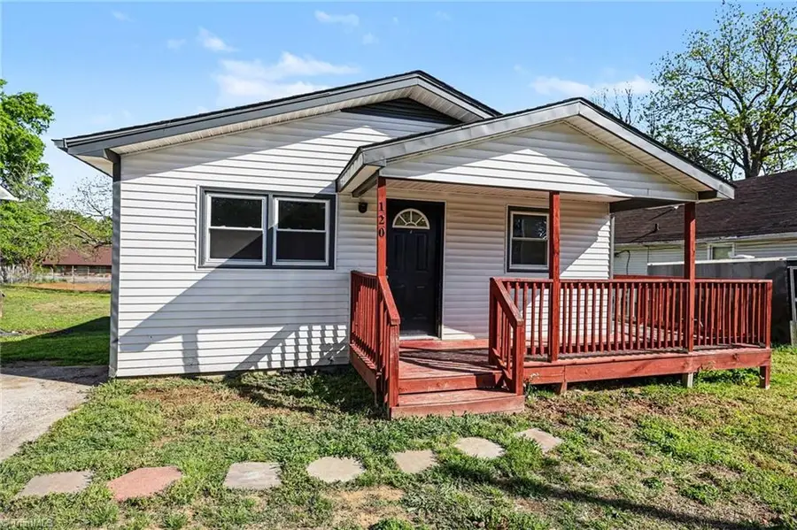 120 Highland Avenue, Thomasville, NC 27360 - #2