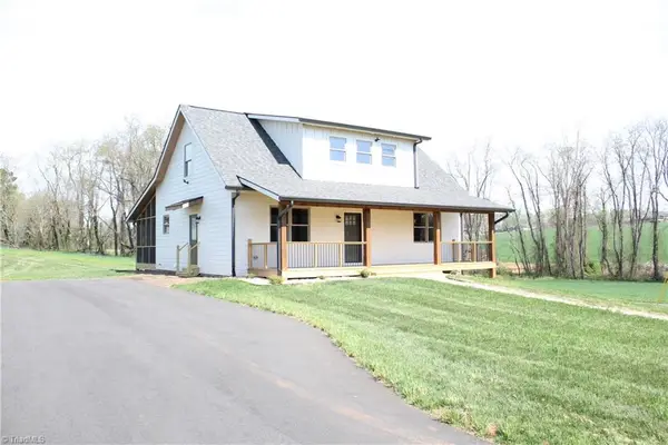 500 Norman Lane, Dobson, NC 27017