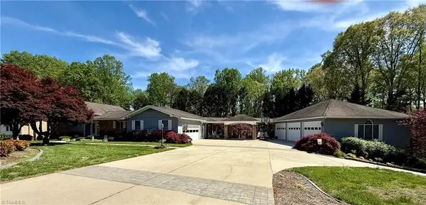 321 Pineview Drive, Mount Airy, NC 27030