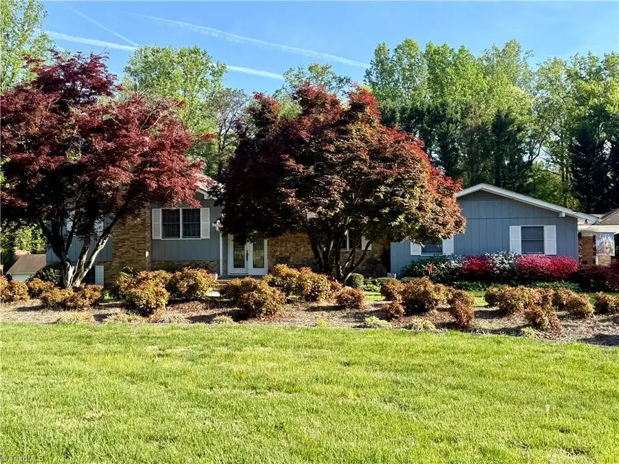 321 Pineview Drive, Mount Airy, NC 27030 - #3