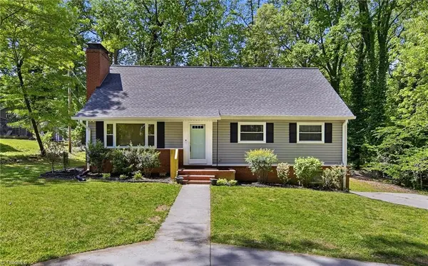 521 Dogwood Circle, High Point, NC 27260