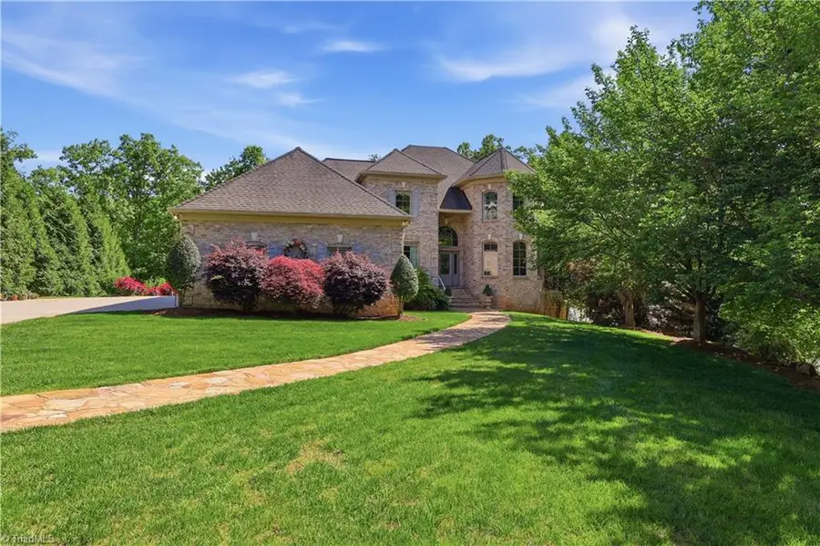 189 Harbor Drive W, Lexington, NC 27292 - #3