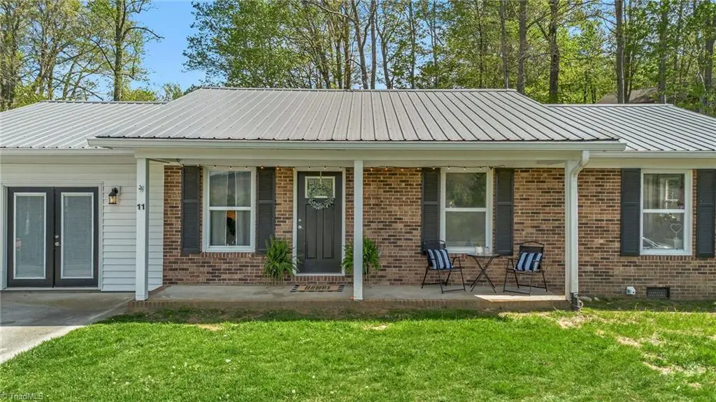 11 Hill Street, Sparta, NC 28675 - #1