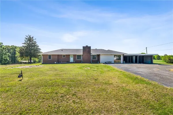 797 Hill Everhart Road, Lexington, NC 27295
