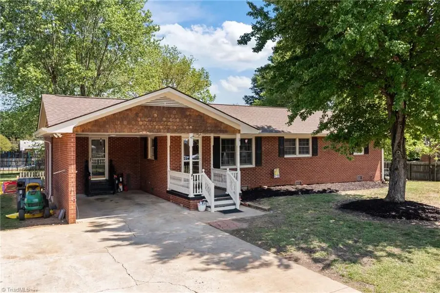 811 Wagoner Road, Elon, NC 27244 - #2