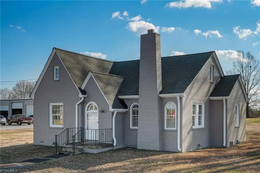 148 E Meadow Road, Eden, NC 27288 - #1