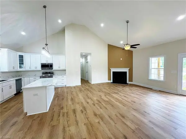 129 Legacy Lane, Eden, NC 27288