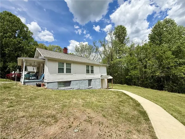 1098 6th Street #A & B, North Wilkesboro, NC 28659