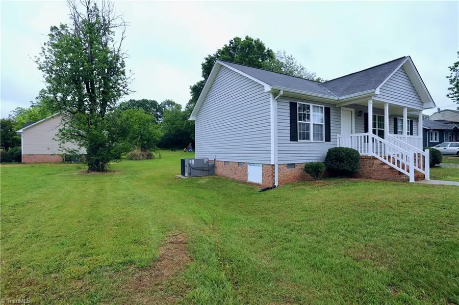 1324 Whitsett Street, Burlington, NC 27215 - #2