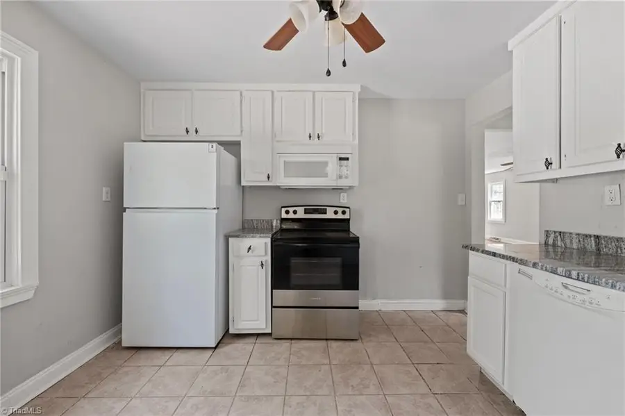 204 W Brower Avenue, Liberty, NC 27298 - #2