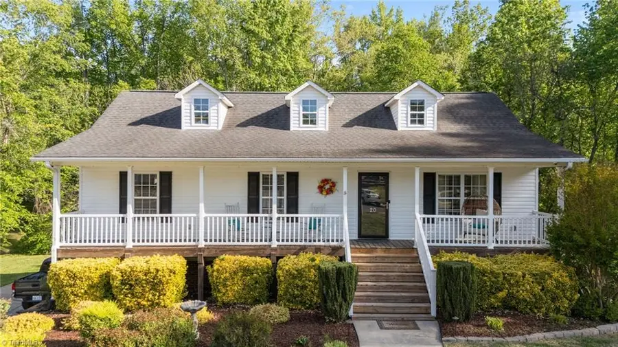 20 Collin Lane, Thomasville, NC 27360 - #3