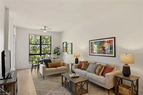 810 W 4th Street #414, Winston-Salem, NC 27101