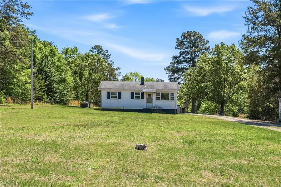 1422 Fitch Street, Yanceyville, NC 27379 - #2