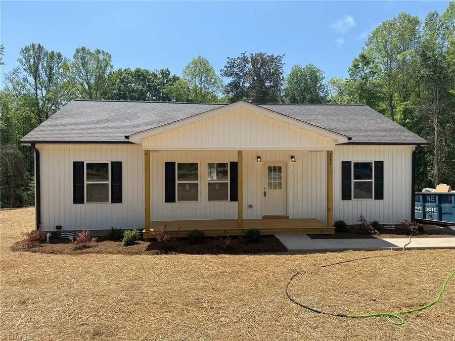 315 N Oakland Avenue, Eden, NC 27288 - #3