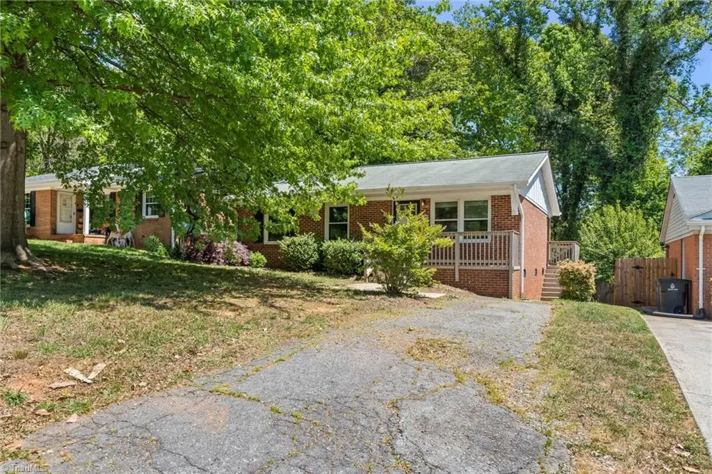 1267 Tredwell Drive, Winston Salem, NC 27103 - #1
