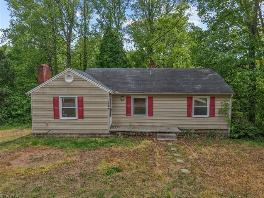 1361 Wentworth Street, Reidsville, NC 27320 - #3