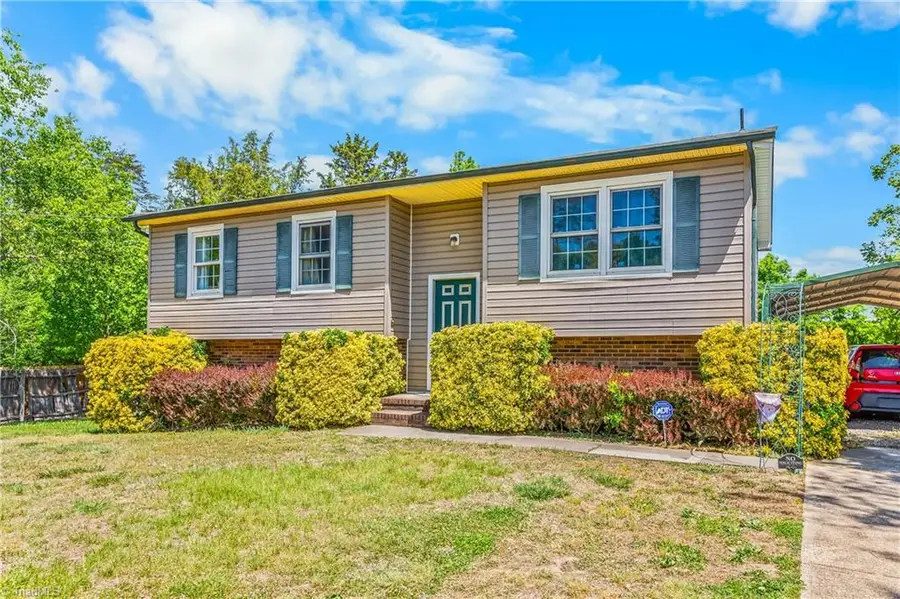 3505 Maxton Trail, Winston Salem, NC 27107 - #3