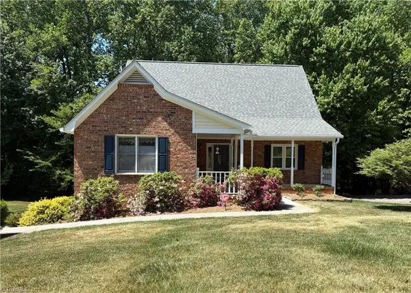 87 Shadylawn Drive, Winston-Salem, NC 27104