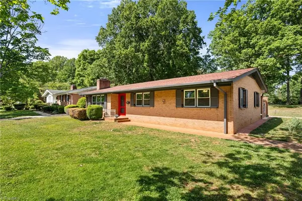 4918 Starmount Drive, Greensboro, NC 27410