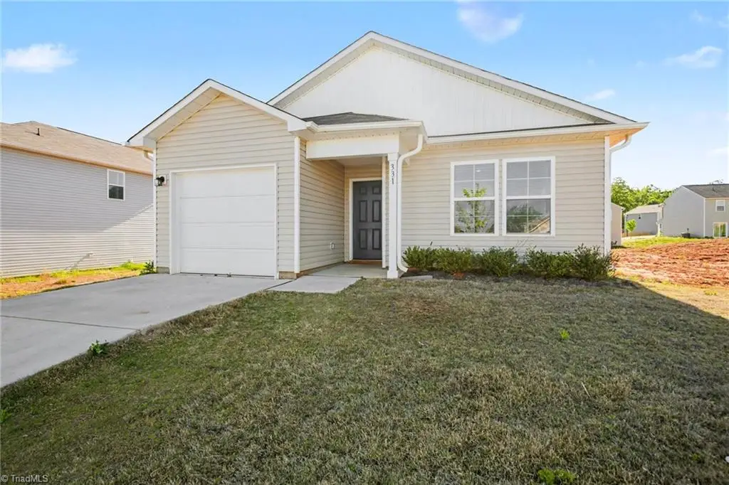 331 Peacock Circle, Lexington, NC 27292 - #1