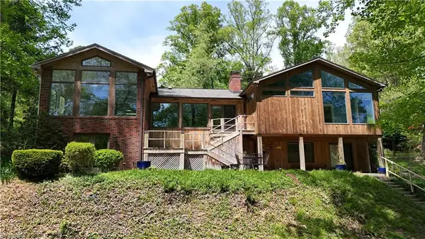 700 Lakemont Trail, Mount Airy, NC 27030
