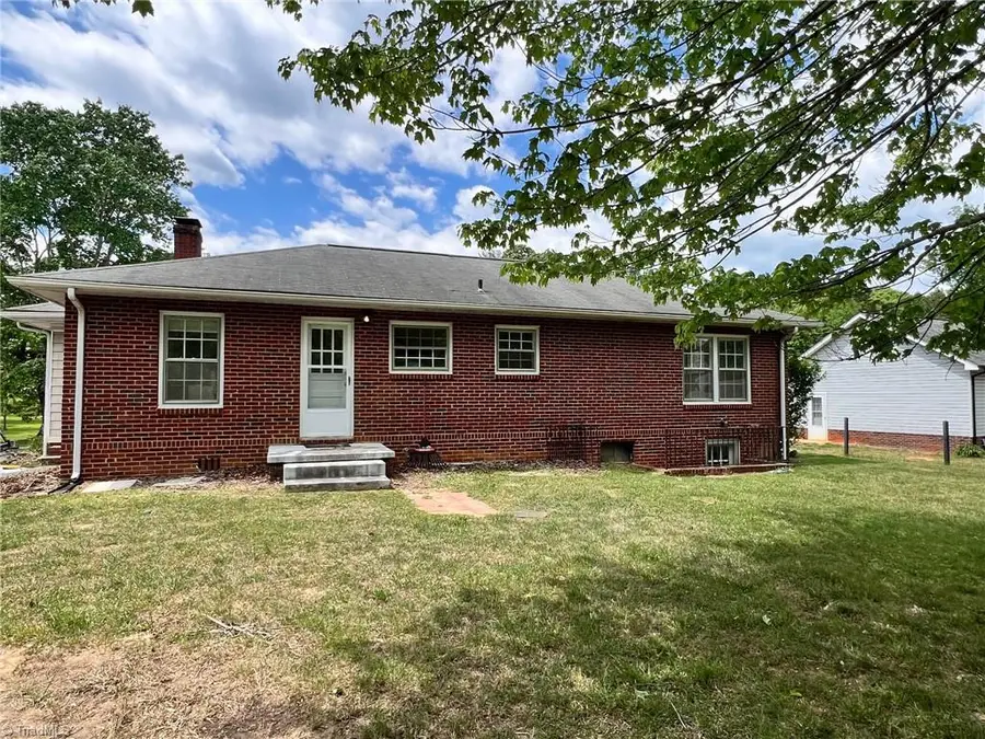 1448 Briarcliff Drive, Asheboro, NC 27205 - #2