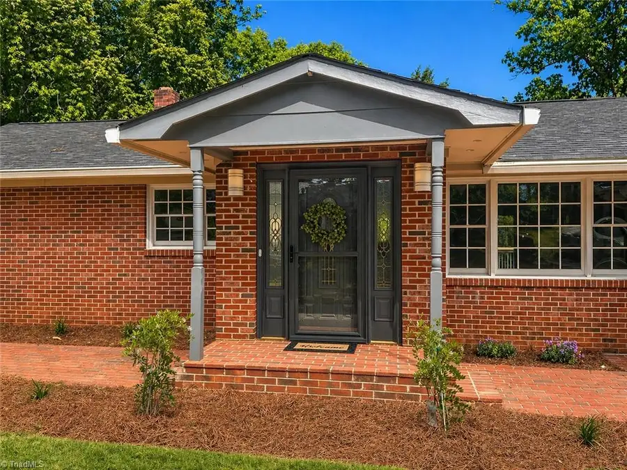 167 Birch Street, Wilkesboro, NC 28697 - #3