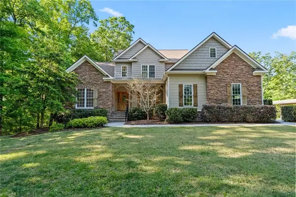 3321 Lower Lake Road, Thomasville, NC 27360